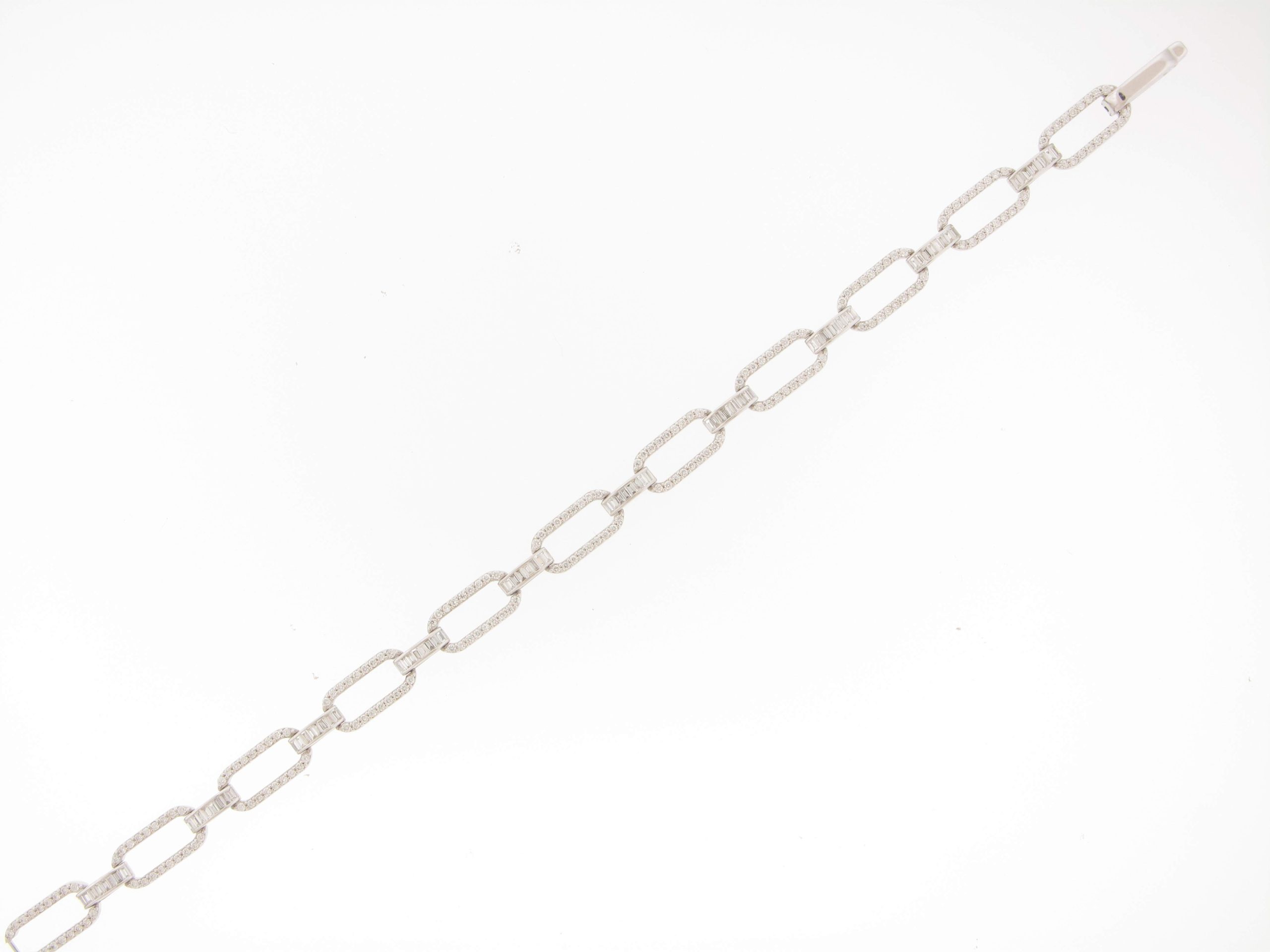C22630 - Image 2